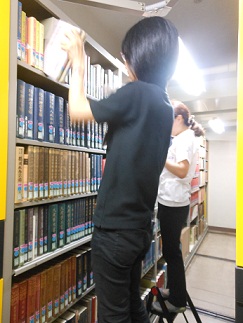 蔵書点検に向けて。